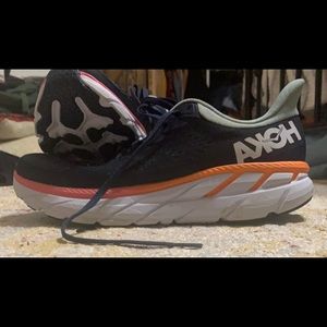 Hoka One One Clifton 7 size 11
